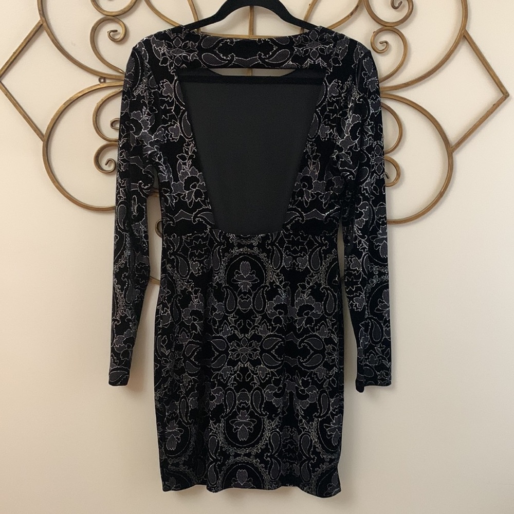 GUESS Dress - Picture 5 of 9